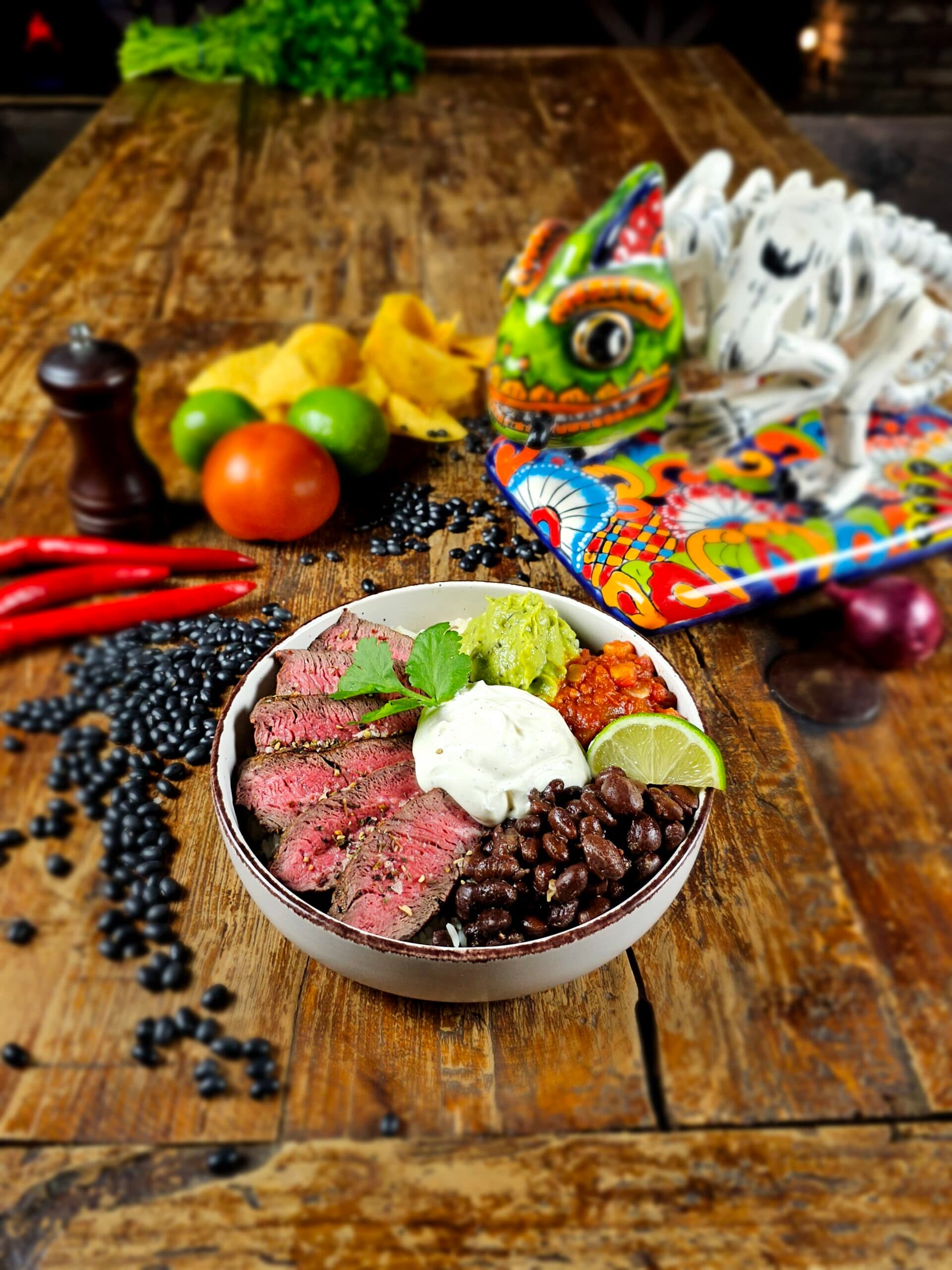 Burrito Bowl mit gegrilltem Rinderrücken bei ESPITAS