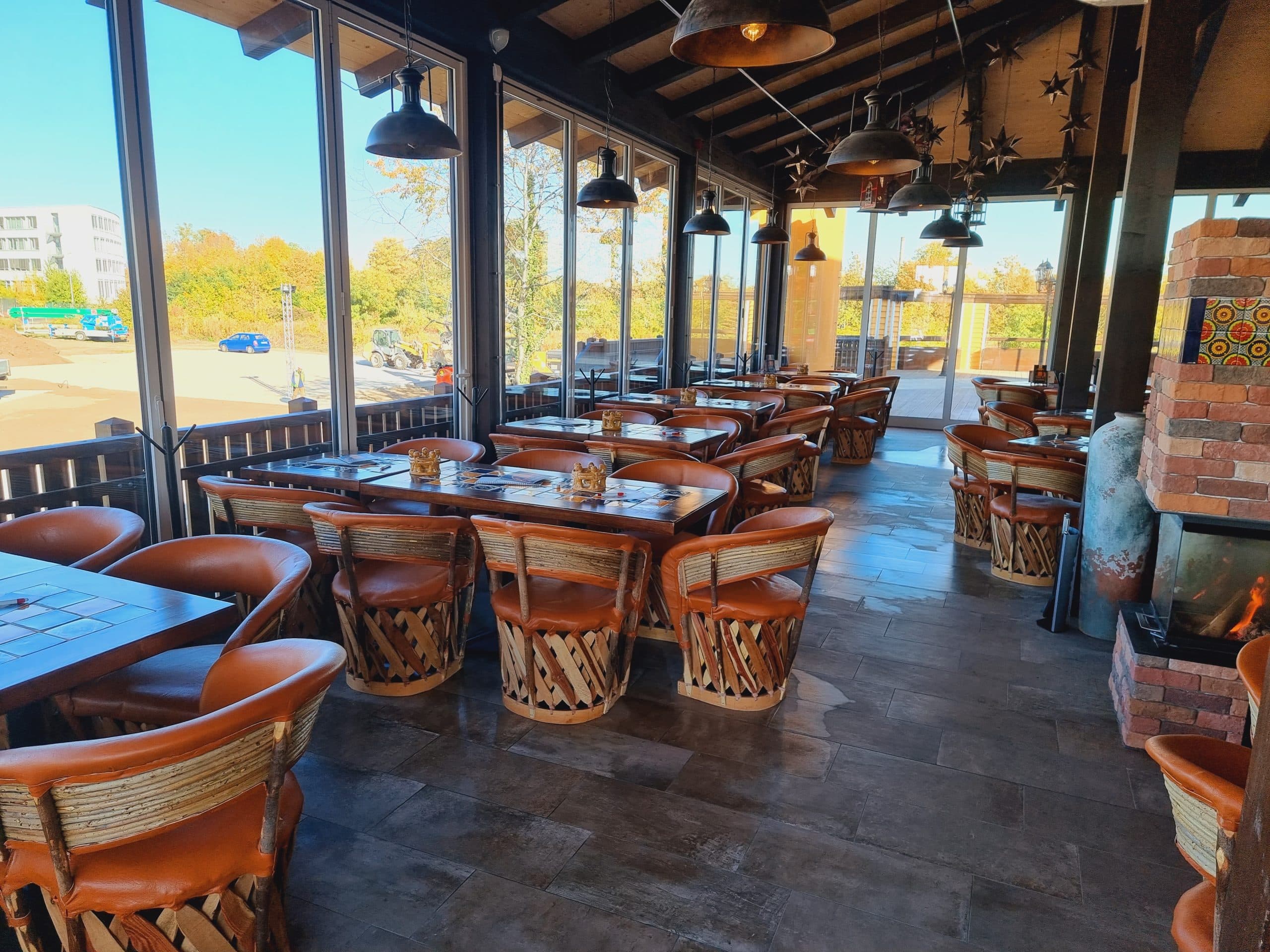 ESPITAS Restaurant-Ambiente